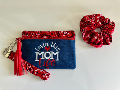 Lovin' Mom Life Zipper Pouch